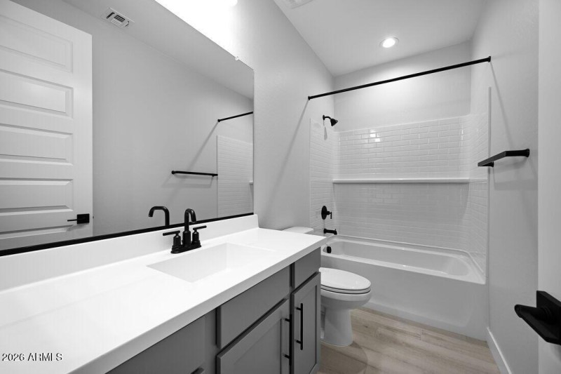 hj-az-phoenix-lucero-sandstone-lot-64-ba