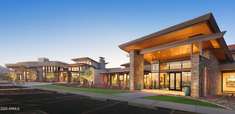 1.Saguaro Rec Center