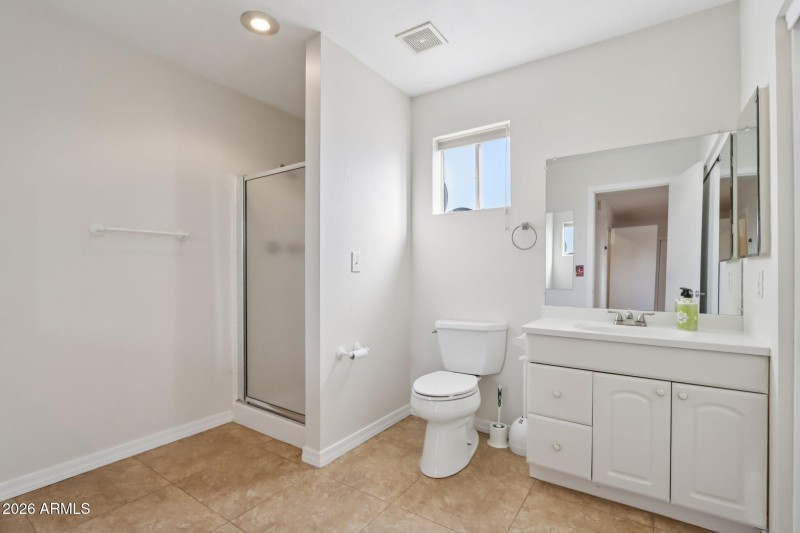 32-web-or-mls-E Evans Dr-S2901-032