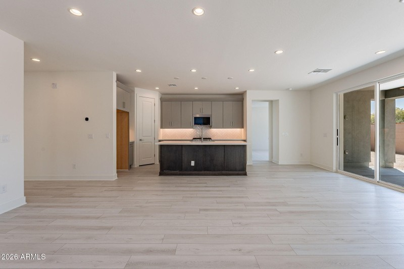 172-web-or-mls-Carlisle-5