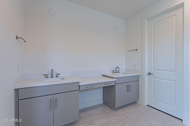 191-web-or-mls-Carlisle-24