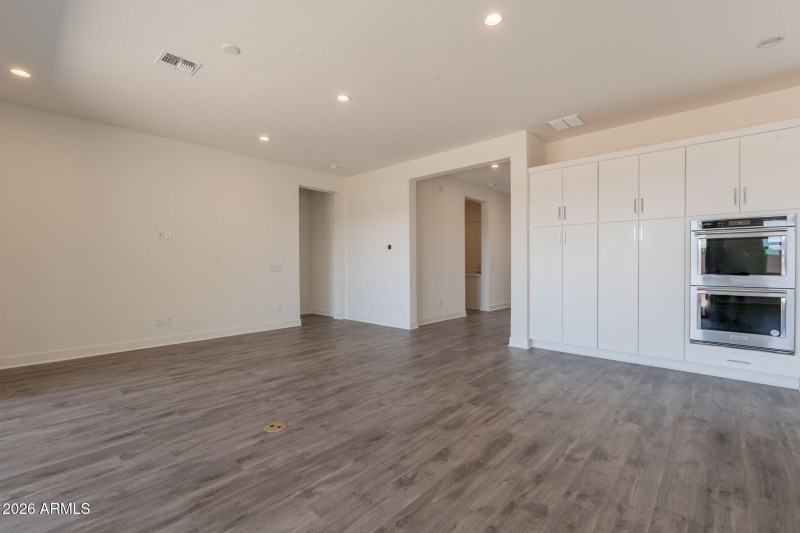 11-web-or-mls-Carlisle-11