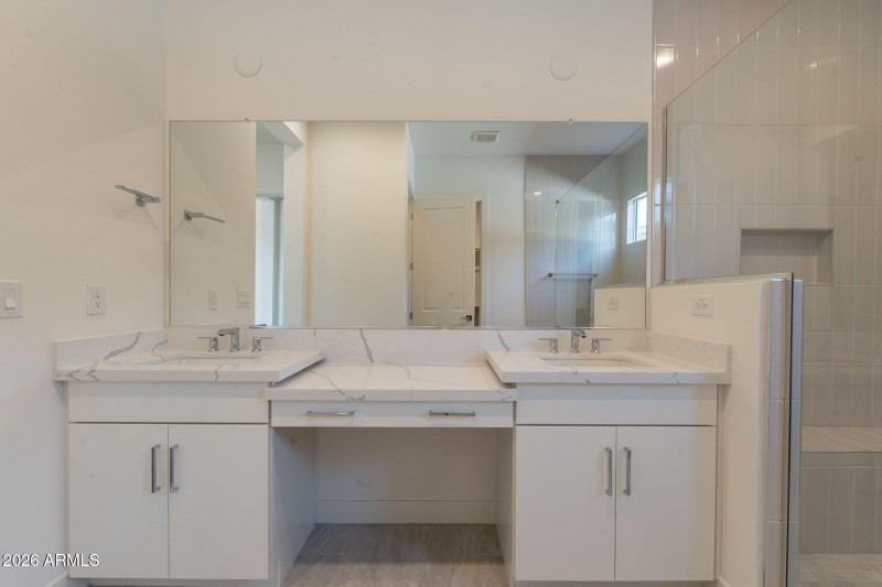 37-web-or-mls-Carlisle-37