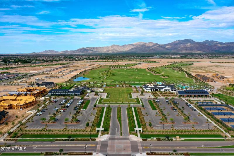 Sterling Grove Amenities 2