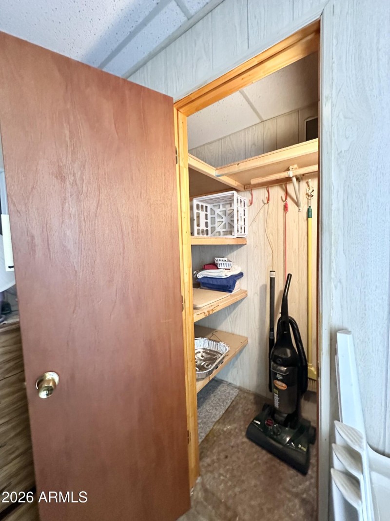 EXTRA CLOSET SPACE INSIDE SHED