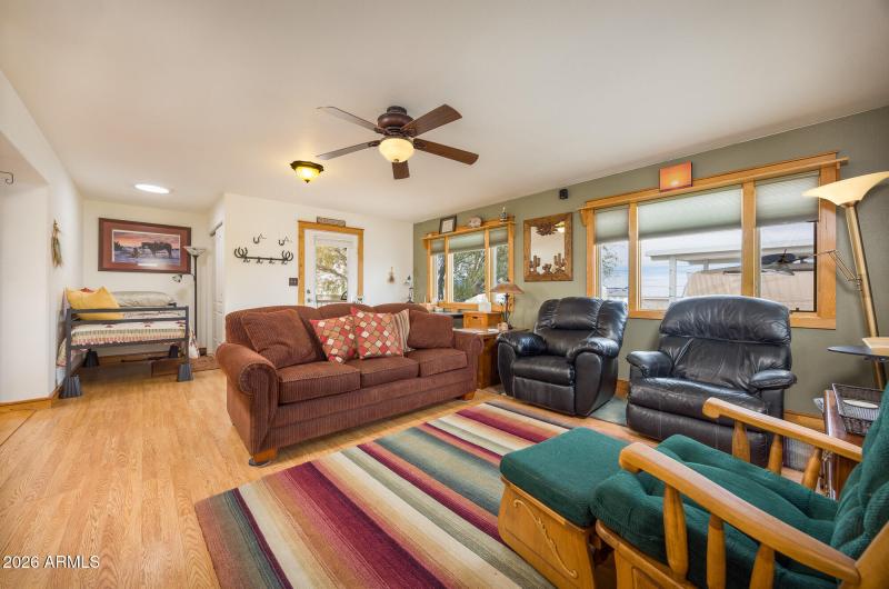 1030-barrelcactus39_mls-3