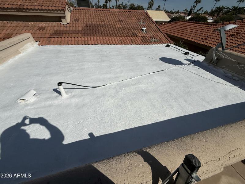 flat roof sealed and resurfaced