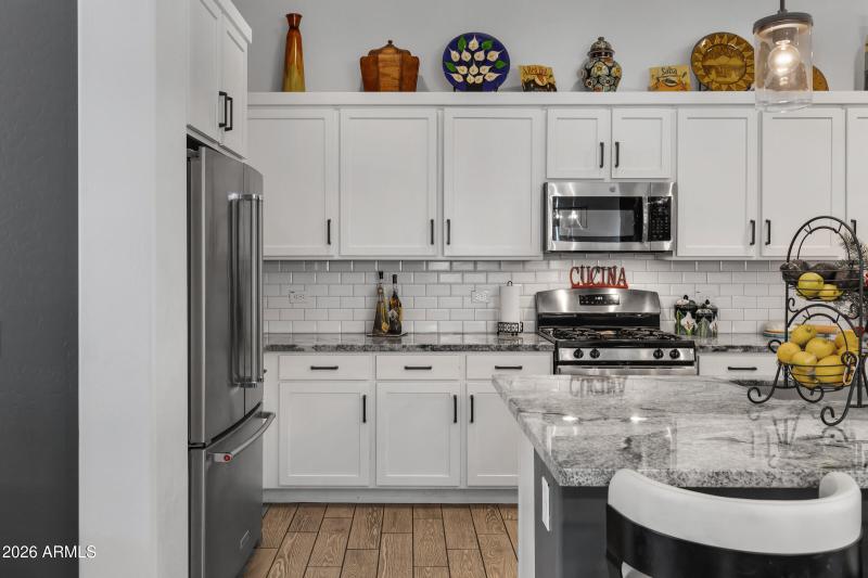 369 W Glacier Bay Dr-15