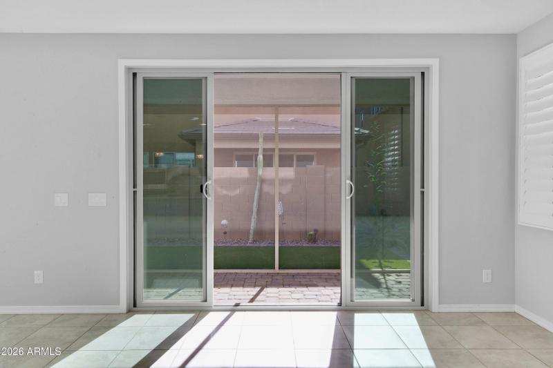 4A3294E1-0580-4108-8344-872A452F3C7B_1_2