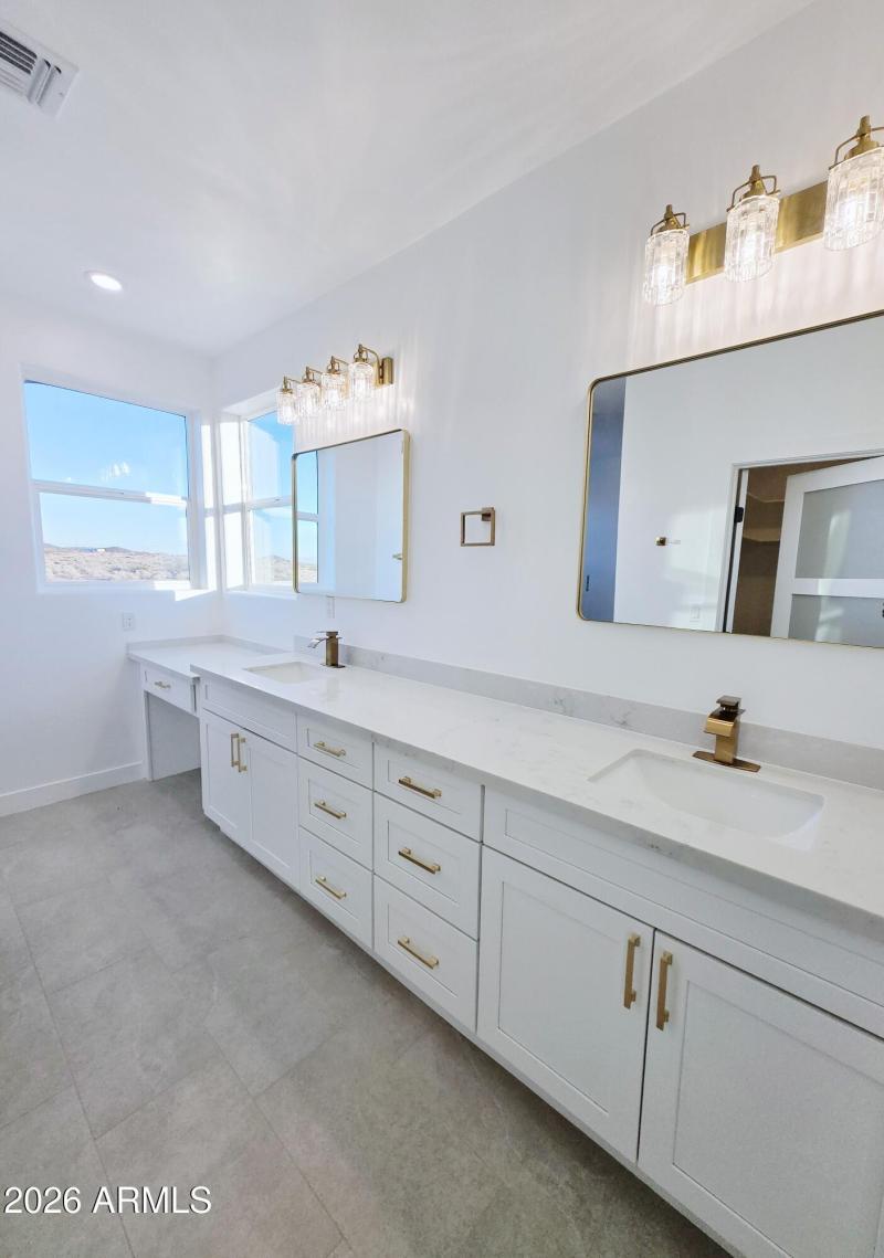 Spacious Master Bathroom