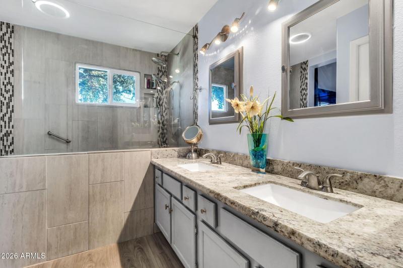 1863 S Spartan St-18