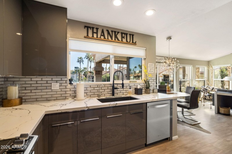 9-web-or-mls-_DSC2063