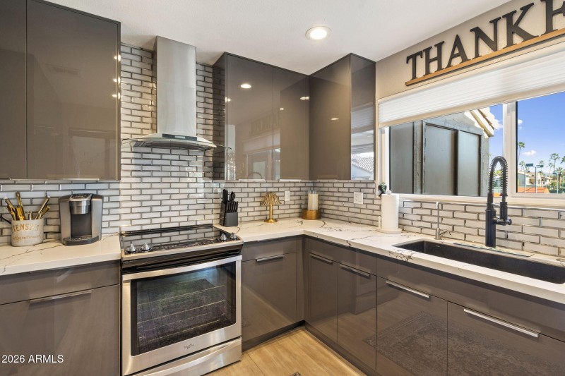 10-web-or-mls-_DSC2060