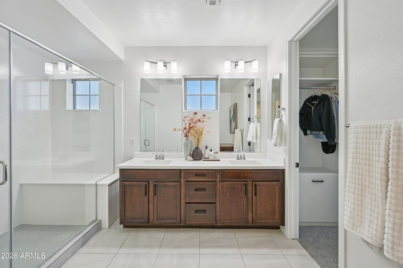 29-print-N 24th Dr-S3001-029