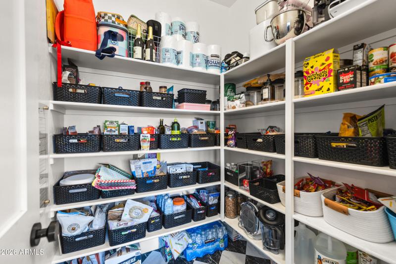 2435 E Narrowleaf Dr-27