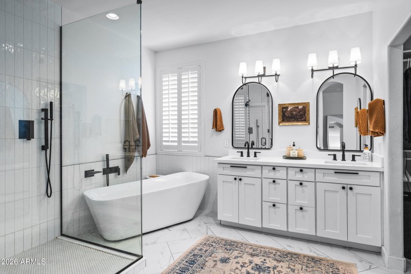 2435 E Narrowleaf Dr-37