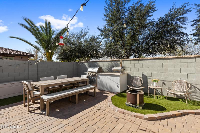 2435 E Narrowleaf Dr-46