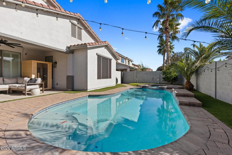 2435 E Narrowleaf Dr-47