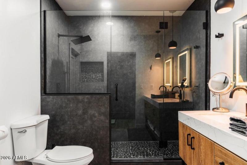 3102 N 35th St PHX AZ pic 5