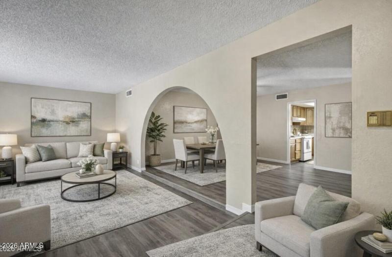 1645 W Nido Ave - VS