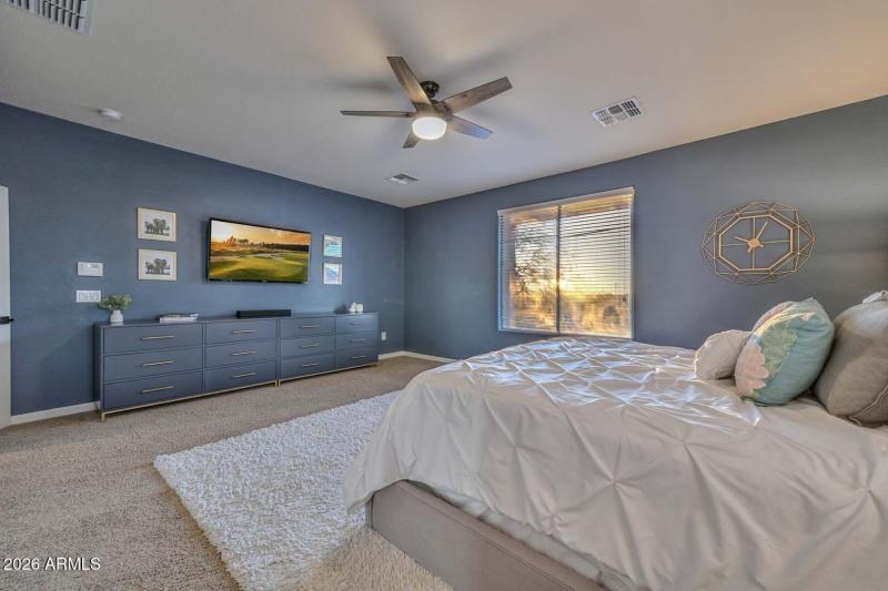 Sunet-Primary Bedroom