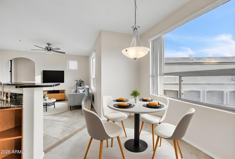 Breakfast area opposite kitchen