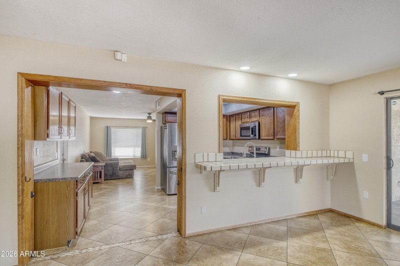 16044 N. 30th Drive - MLS Sized - 011 -