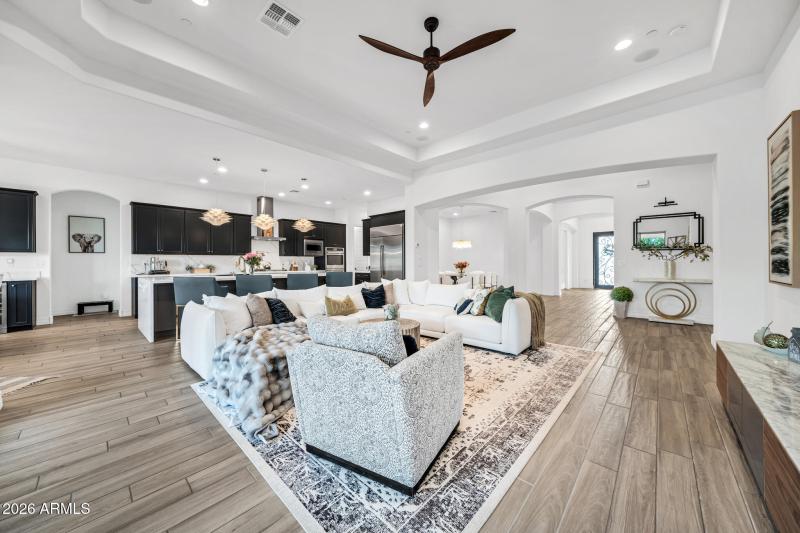 7626 W Monte Lindo-10_(2048)