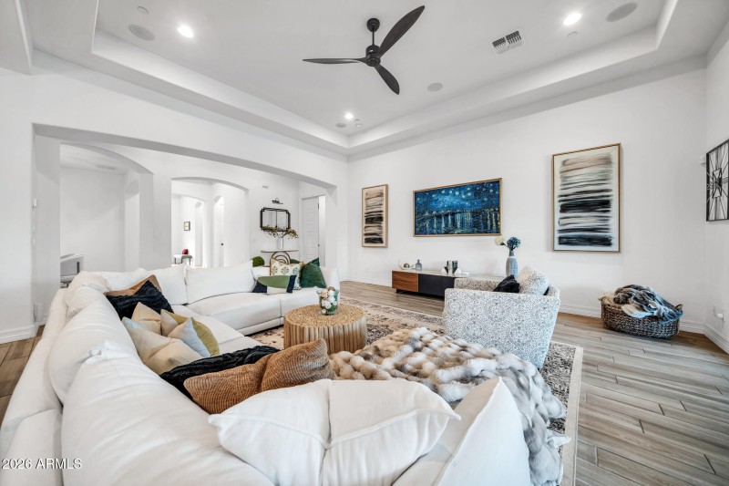 7626 W Monte Lindo-13_(2048)