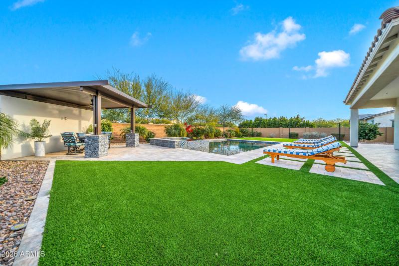 7626 W Monte Lindo-49_(2048)