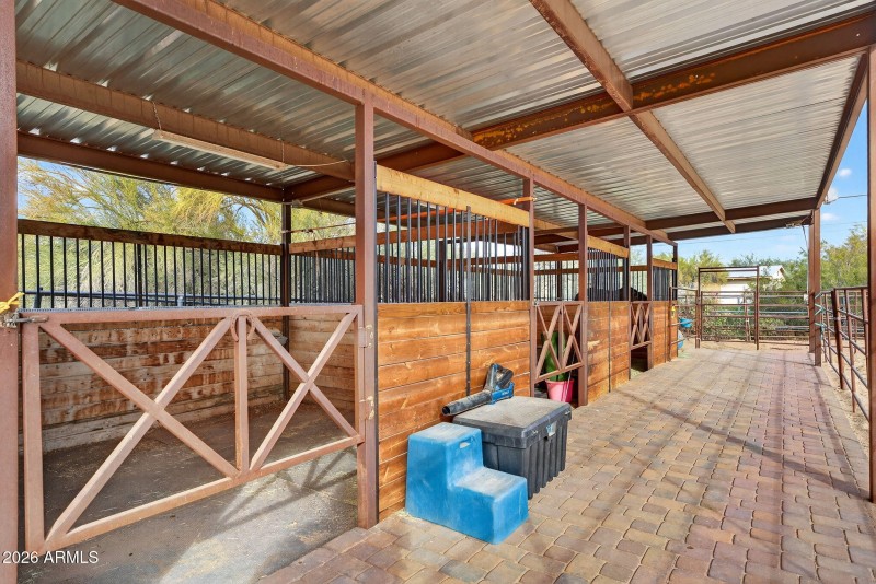 65-web-or-mls-06- E Dixileta Dr