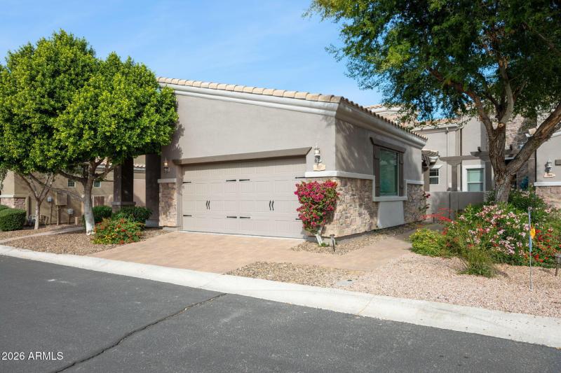 3-web-or-mls-6202-e-mckellips-rd-unit-10