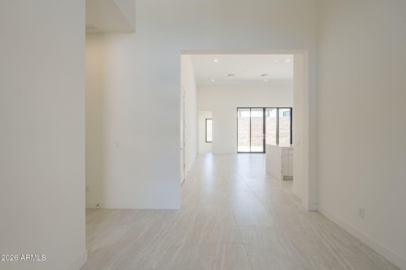 8-web-or-mls-Highland-8