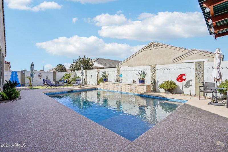 42-web-or-mls-W Nina St-S3001-040