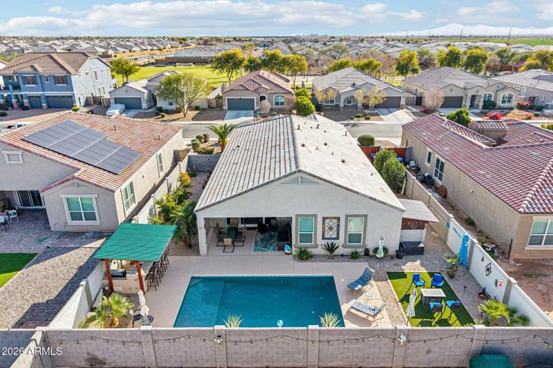 53-web-or-mls-W Nina St-S3001-051