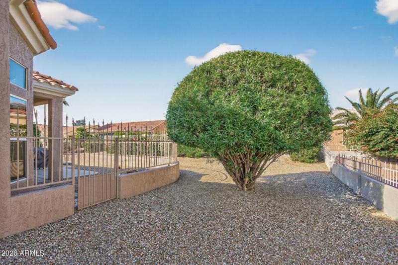 40_14838_W_Horizon_Dr40_mls