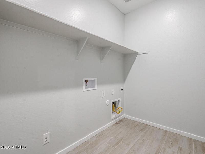 16_Rancho-Vista_Affordable-Surprise-Home