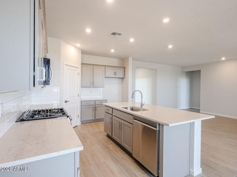 22_Rancho-Vista_Affordable-Surprise-Home