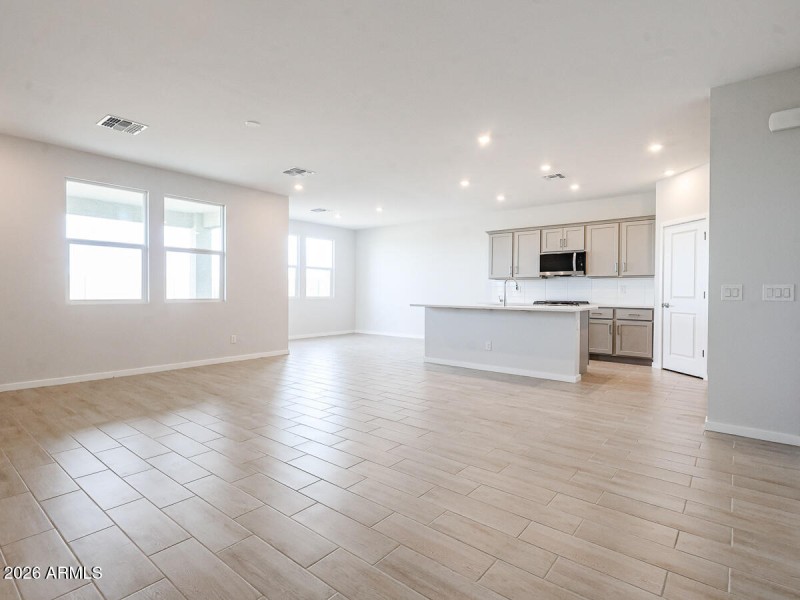 28_Rancho-Vista_Affordable-Surprise-Home