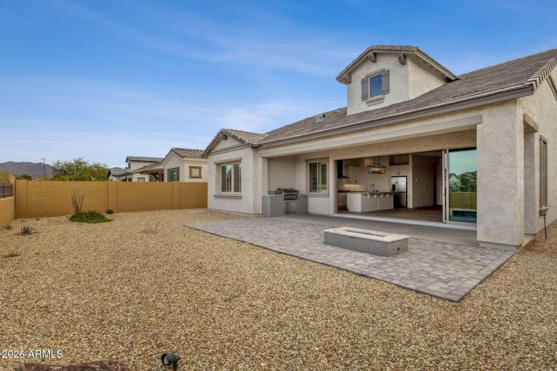 46-web-or-mls-5924-e-redmont-dr