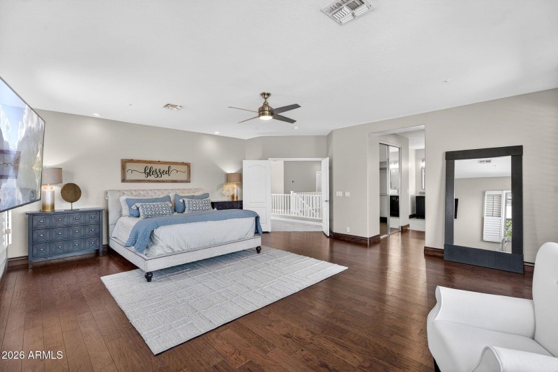 031_45-web-or-mls-52-_e_butherus_dr_321