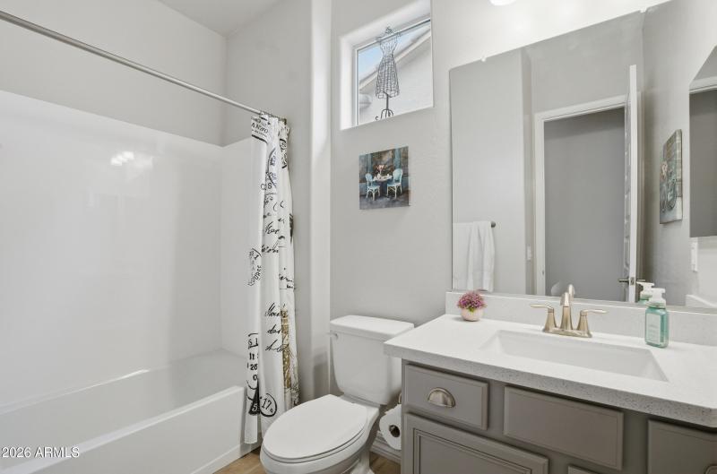 Hallway Full Bathroom