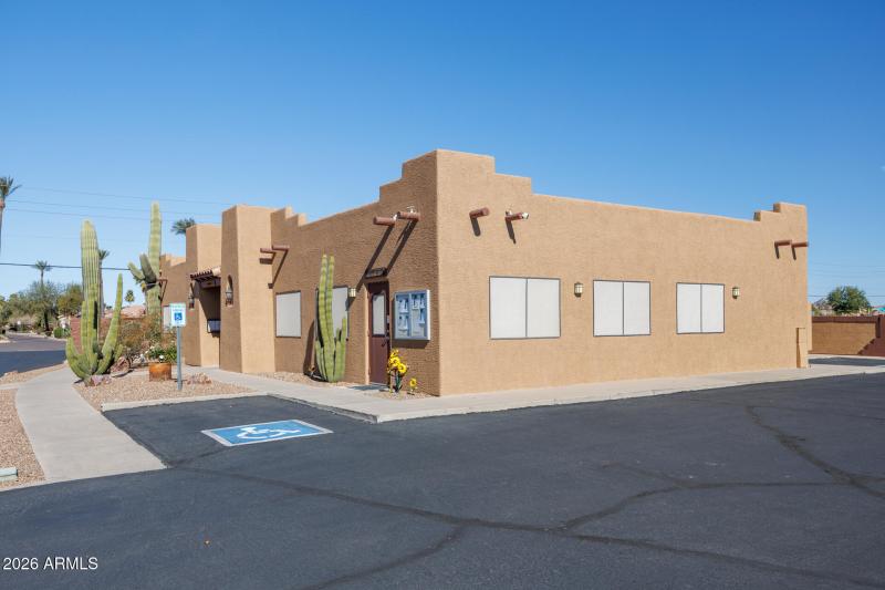 Rodeo Estates Clubhouse Right