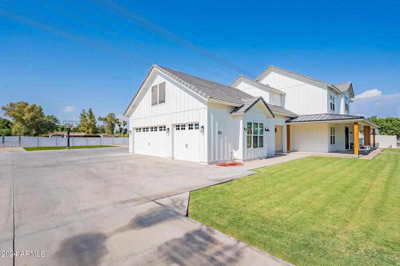 7-web-or-mls-Vaughn-7