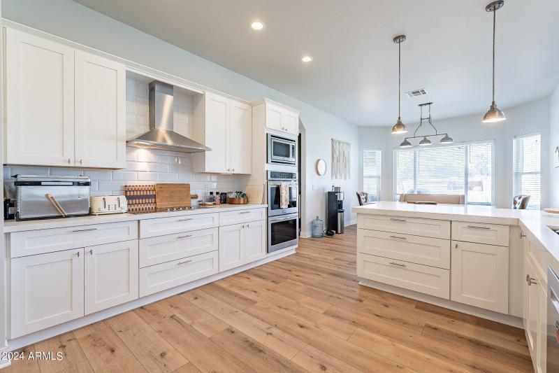 17-web-or-mls-Vaughn-17