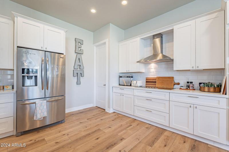 18-web-or-mls-Vaughn-18