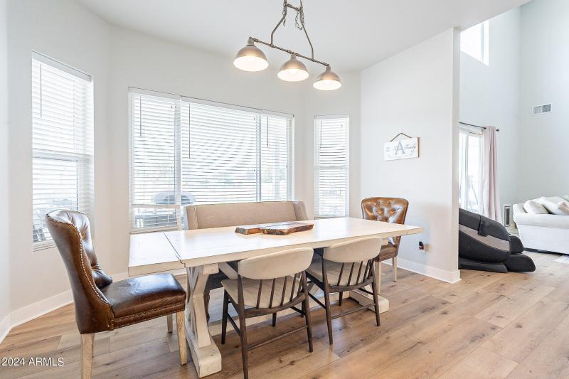 20-web-or-mls-Vaughn-20