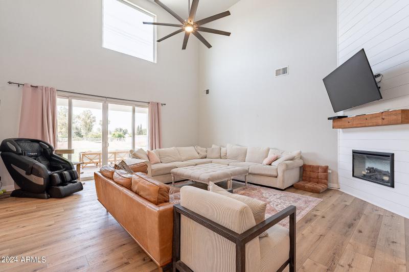 28-web-or-mls-Vaughn-28