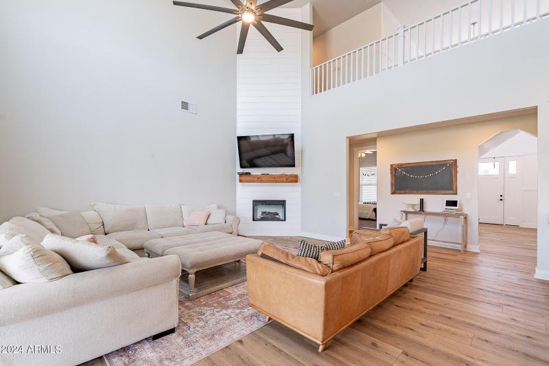 29-web-or-mls-Vaughn-29