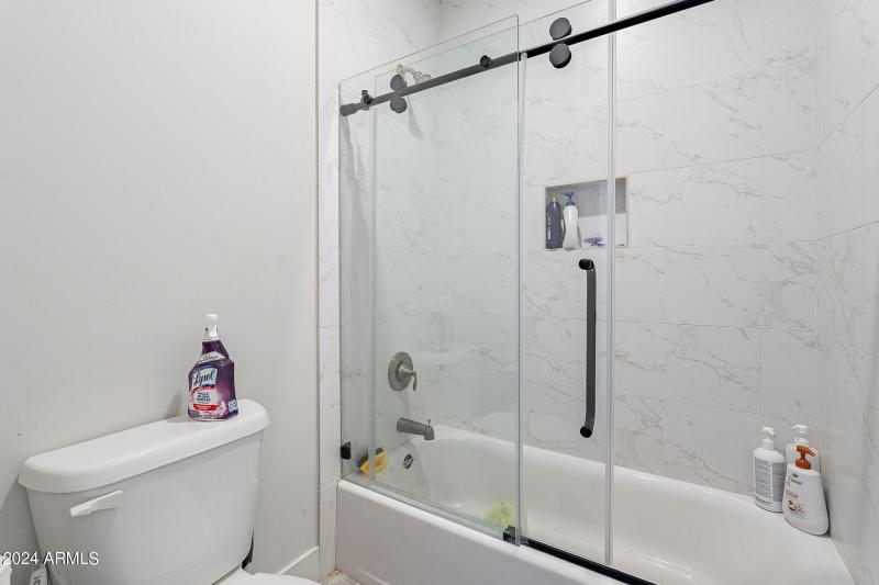 53-web-or-mls-Vaughn-53